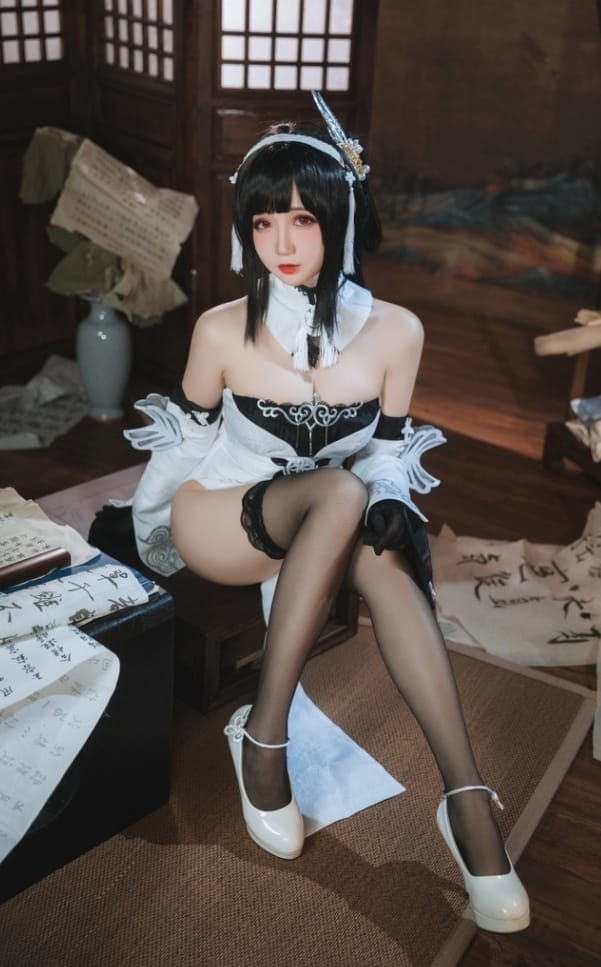 焖焖碳 – NO.28 碧蓝航线 鎮海 白黑礼服 [23P-182M]-1