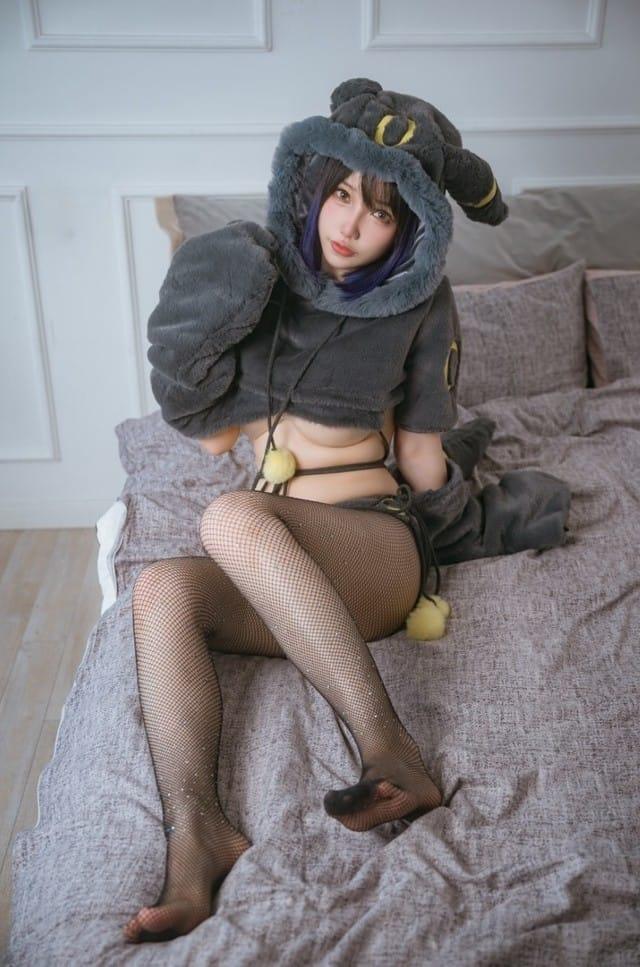 狐洛洛子 – NO.01 月之伊布 [45P-571MB]-1