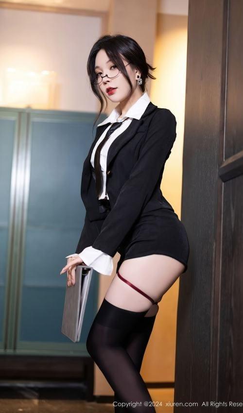 [Xiuren秀人网]2024.04.23 NO.8440 徐莉芝Booty[82+1P/615MB]-1