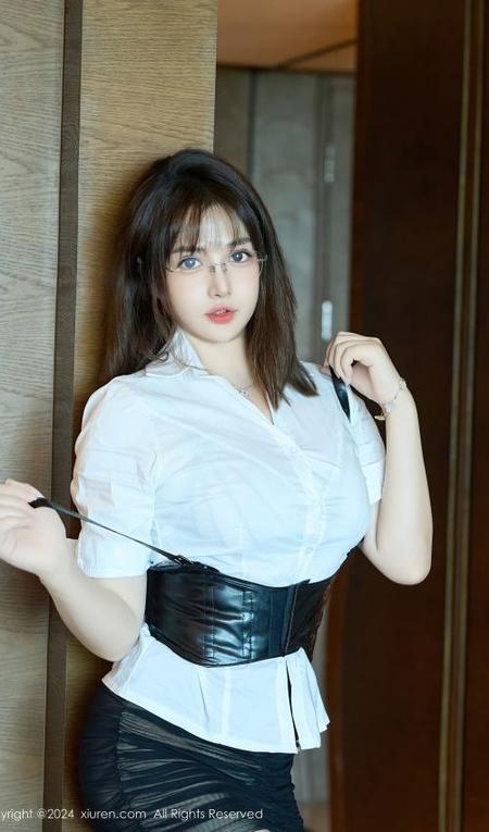 [Xiuren秀人网]2024.09.03 NO.9104 养乐多Doll[51+1P/525MB]-1