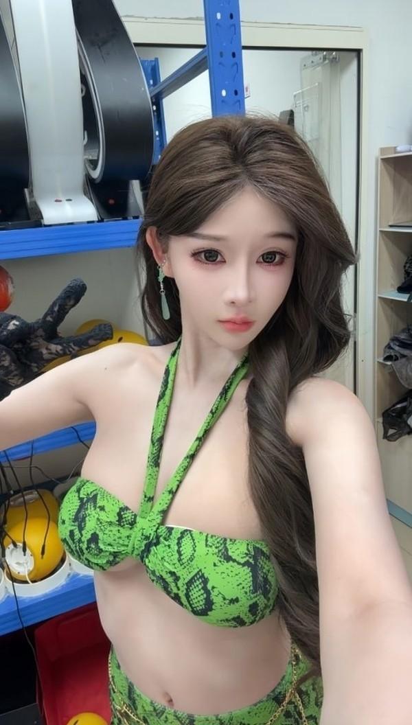 [微密圈]无欲无求的推土君 – 青色蛇纹[41P4V-239MB]