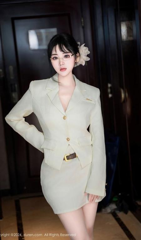 [Xiuren秀人网]2024.06.18 NO.8717 汐汐爱吃草莓[86+1P/769MB]