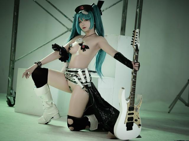 ZinieQ – Vocaloid Calne Ca[41P-7V-571.4M]-2