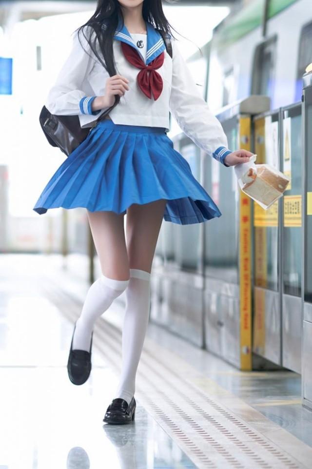 桜桃喵 – NO.211 地铁JK[33P-304MB]-1