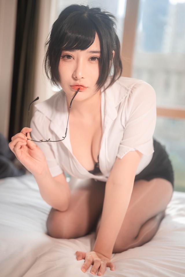 糖果果Candy – 舰长图 室内ol[102P326MB]-1